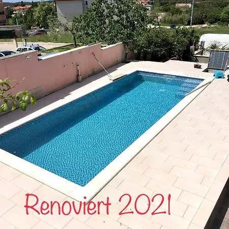 アパート D&a With Private Swimming Pool *