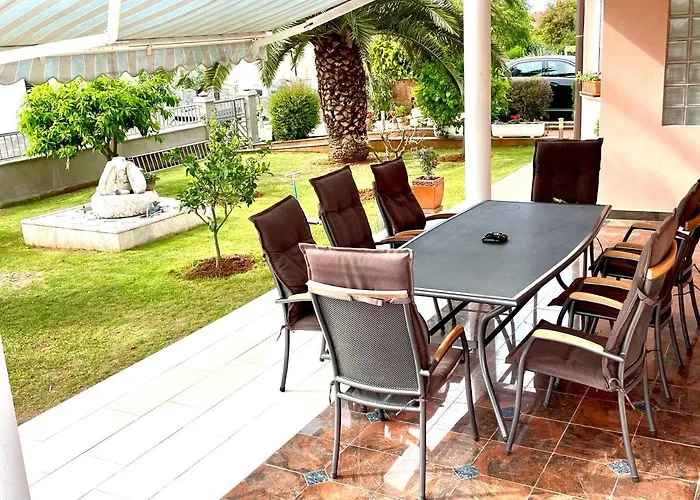 D&a With Private Swimming Pool Διαμέρισμα